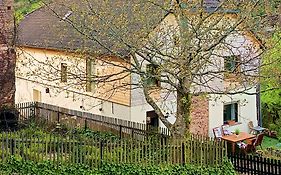 Haus am Burgring